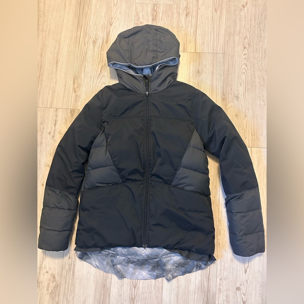 Ivviva down filled girls size 14 soft lightweight jacket